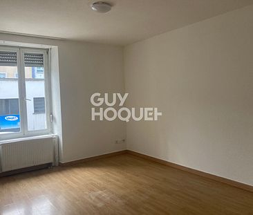 LOCATION d'un appartement de 3 pièces (50 m²) à MULHOUSE - Photo 2