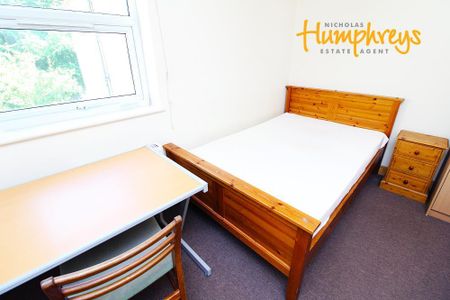 4 bedroom terraced house to rent - Photo 5