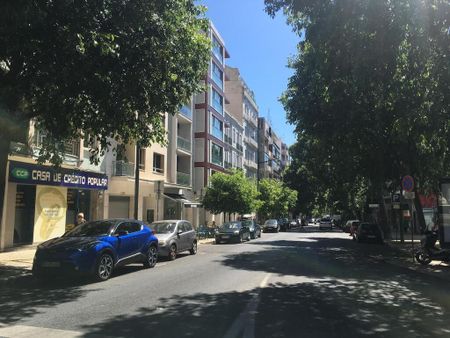 1 Bedroom Apartment with a view, Estefânia, Lisboa - Photo 4