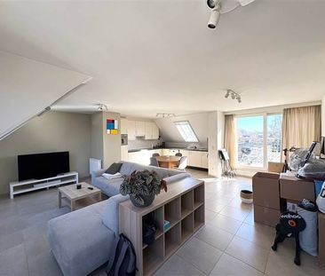 Appartement te huur - Photo 1