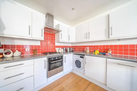 2 bedroom flat to rent - Photo 5