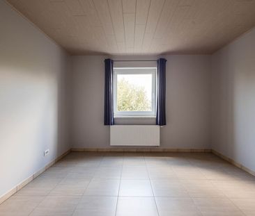 Ruim appartement op goed bereikbare locatie te Hooglede - Photo 1