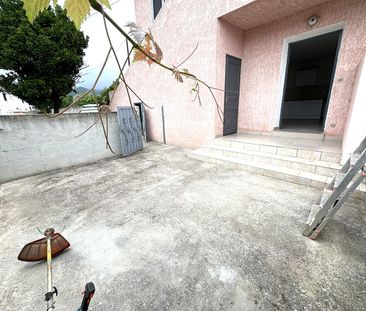 EXCLUSIVITÉ - APPARTEMENT 2 PIÈCES AVEC TERRASSE - Photo 1