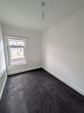 3 bedroom house to rent - Photo 2