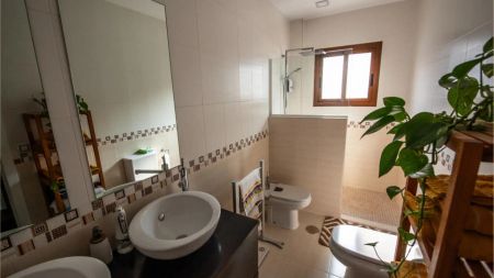 Casa adosada de alquiler en Calle Victoria Kemp, 10, La Victoria - Foto 4