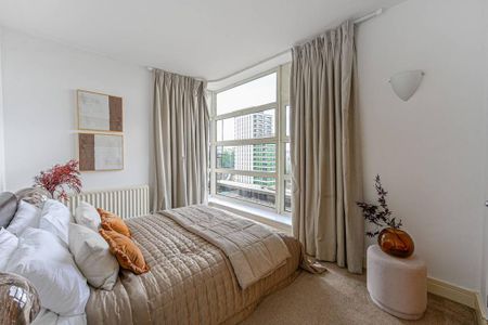 3 bedroom flat to rent - Photo 2