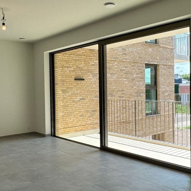 Appartement te huur in Veurne voor € 850 met 2 slaapkamers - Photo 1