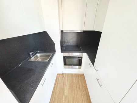 BALKONTRAUM | HOFSEITIGE 2 ZIMMER | OPTIMALE RAUMAUFTEILUNG | U-BAHN-NÄHE - Foto 5