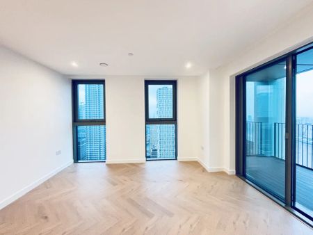 1 bedroom flat in London - Photo 3