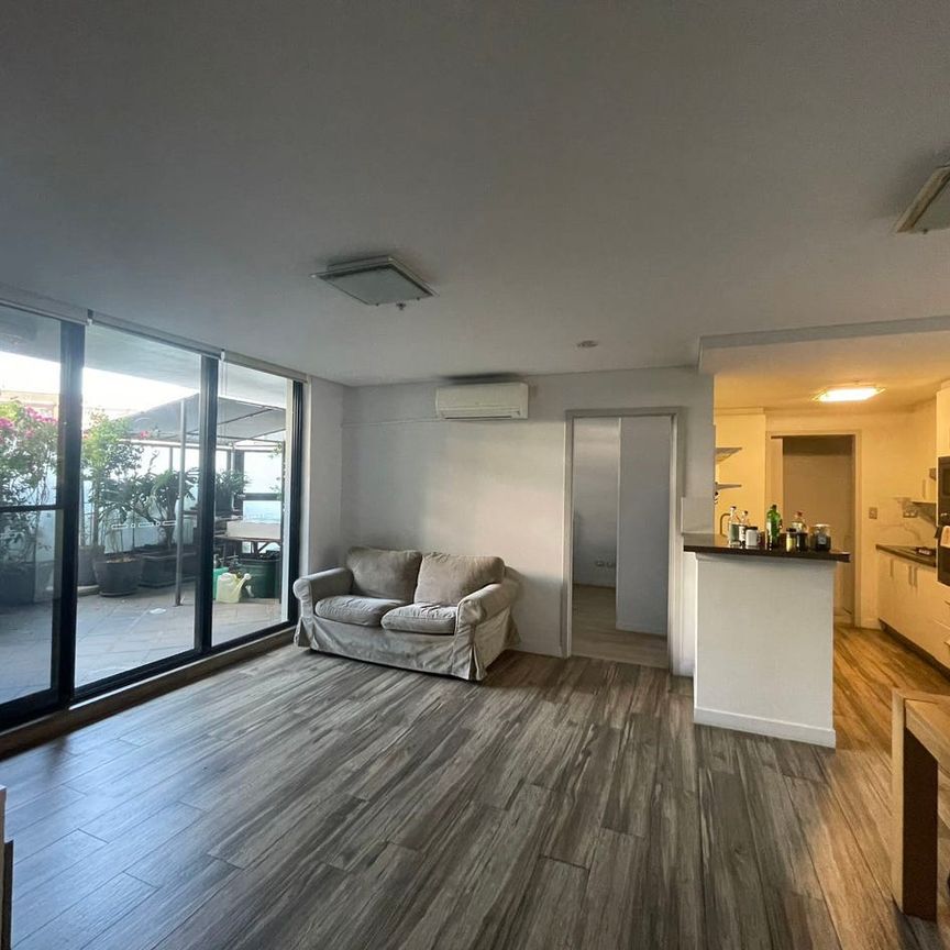 Spacious 3-Bedroom Apartment in Prime Ultimo Location - Photo 1