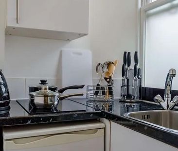 Studio to rent - Photo 6