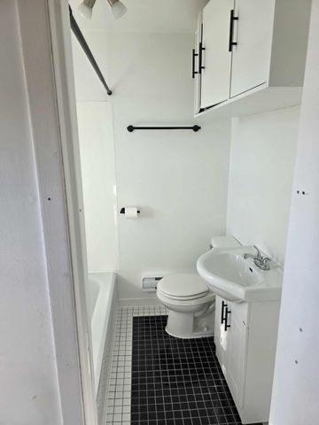 Grand 5 1/2 à louer - Photo 5