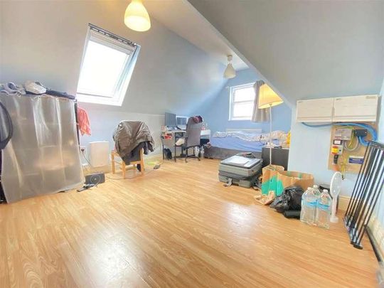 Hamilton Road, Ealing, W5 - Photo 1