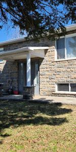 4 Bed 2 Bath House for Rent - Photo 4