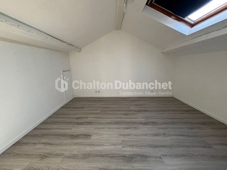 Location Appartement 4 pièces 78m² - Photo 3