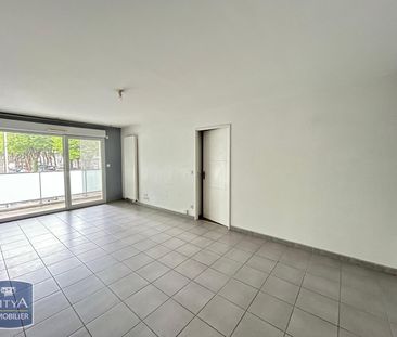 Location Appartement 4 pièces 82m² LORIENT 56100 - Photo 1