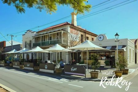 Modern Studio in STELLAR-City Vibe Lifestyle - Photo 2