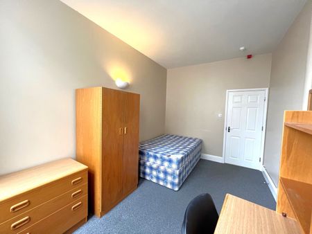5 Bed Flat, St Nicholas Street, BS1 - Photo 4