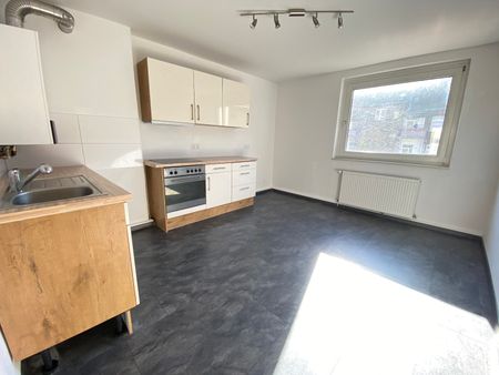 Renovierte 3 Zimmerwohnung in ruhiger Seitenstraße - Photo 3