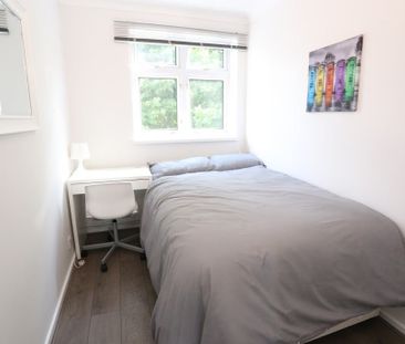 Room in a Shared House, Morant Street, E14 - Photo 4