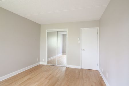 1550 Avenue Filion - Photo 3