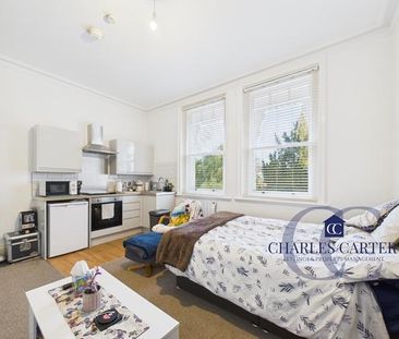 Studio to rent - Photo 1