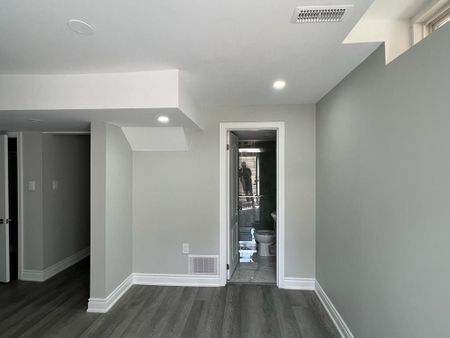 For Lease - 43 Jessop Drive, Brampton, Ontario - Photo 4