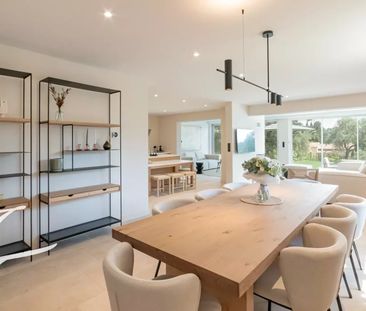 Maison à louer Valbonne - Village, Cote d'Azur, France10 000 EUR / ... - Photo 6