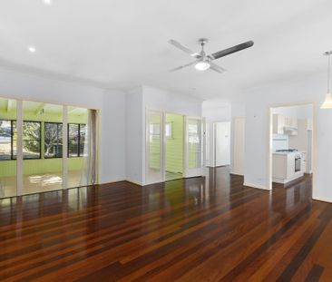42 Blackheath Road, Oxley QLD 4075 - House For Rent - $700 | Domain - Photo 4