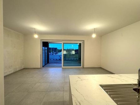 Appartement te huur - Photo 2