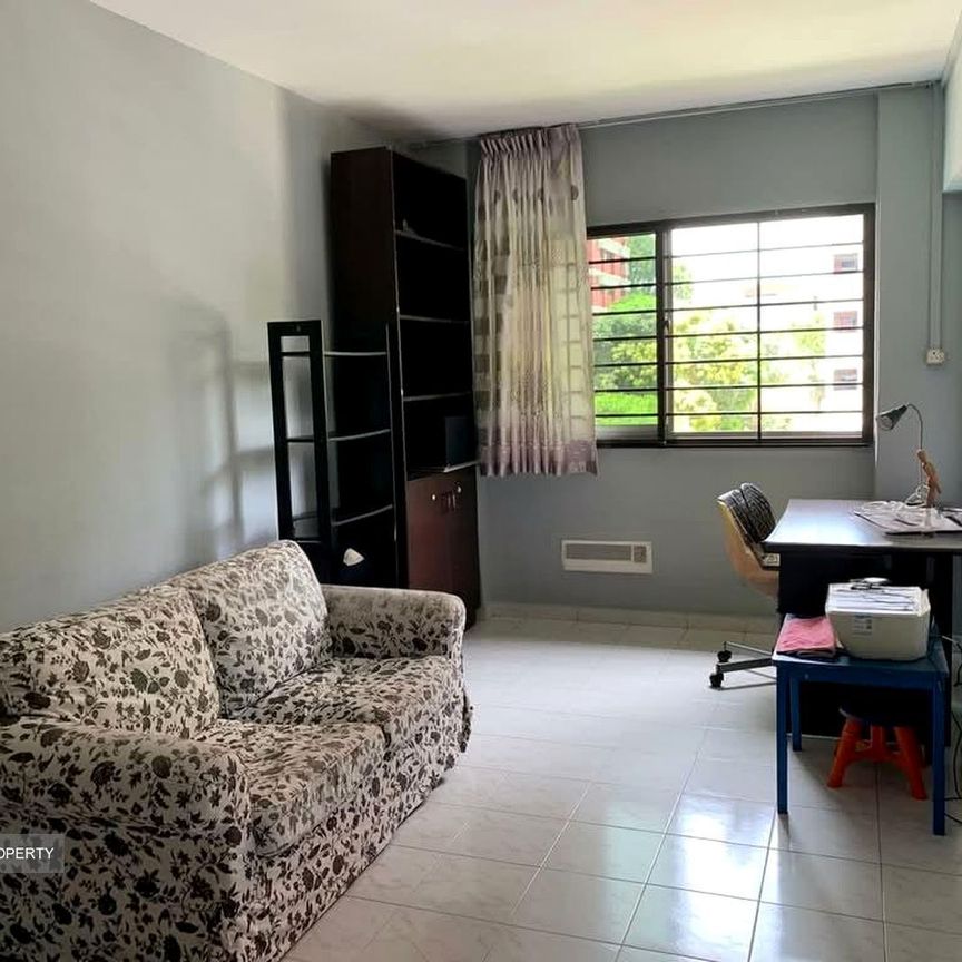 Blk 13 Toh Yi Gardens (Bukit Timah), HDB 5 Rooms - For Rent - Photo 1
