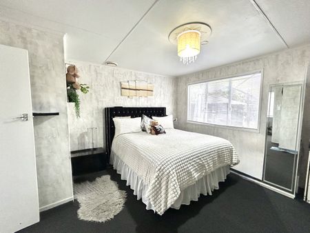 Get In Quick - Te Ngae - Photo 2