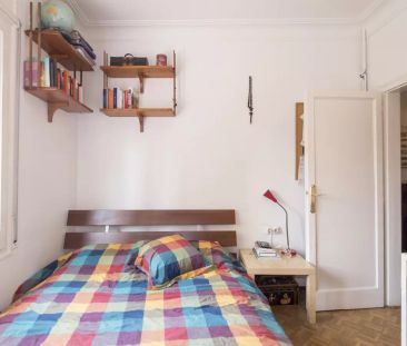 Single Bed in Room in a shared 4-bedroom apartment for rent in Sarr... - Photo 6