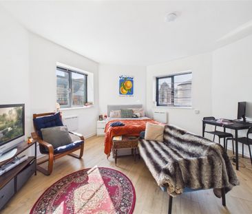 0 bedroom Studio flat to rent - Photo 3