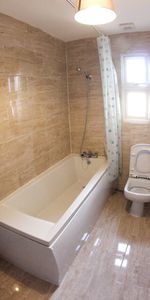 Room in a Shared House, Fourth Avenue, E12 - Photo 4