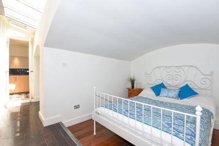 Studio to rent - Photo 5