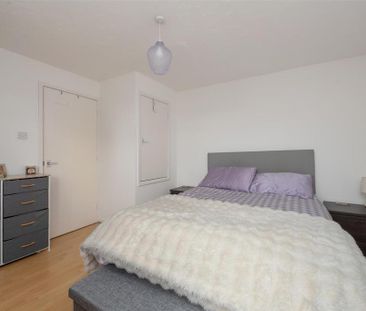 1 bedroom end of terrace house to rent - Photo 6