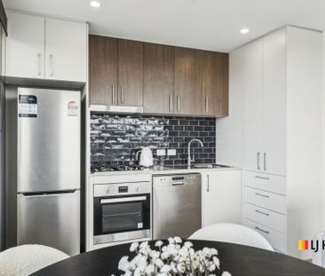 2 Bedroom Unit With East Facing Balcony - Photo 3