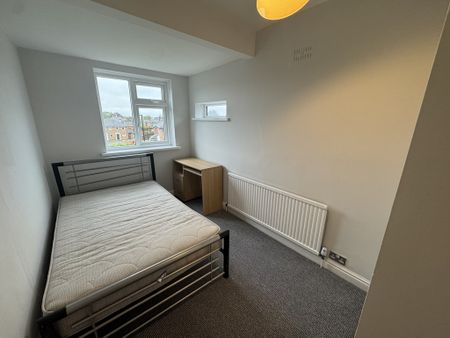 Arnside Place, Heslington Road - P1886 - Photo 3