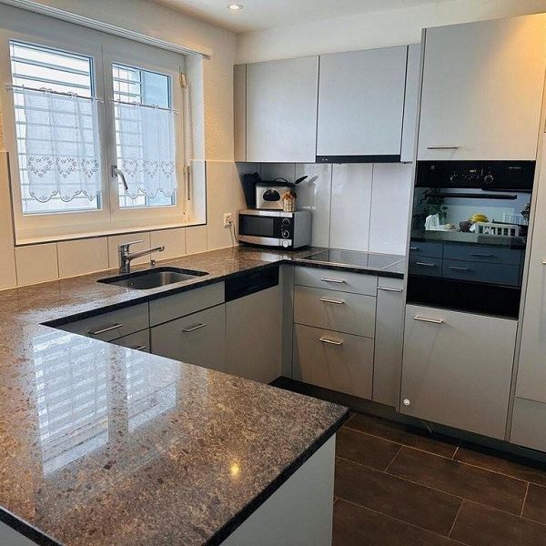 Moderne 3.5-Zimmer-Wohnung in Obfelden zu vermieten - Foto 1