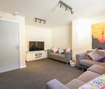 1 bedroom house of multiple occupation to rent - Photo 1