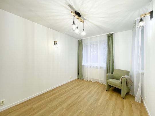 2 pokoje z widną kuchnią | garaż - Photo 1