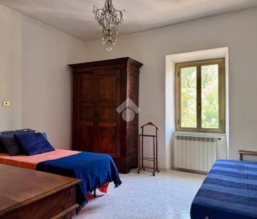 Quadrilocale viale Regina Margherita 61, Centro, Caprarola - Photo 6