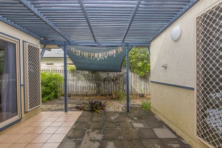 6 Glebe Place, Kirwan - Photo 2