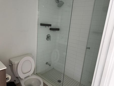 For Lease - 20 Shore Breeze Drive Unit# 3906, Toronto, Ontario - Photo 2