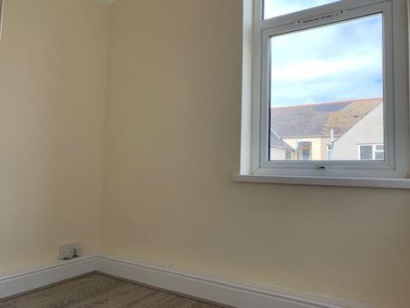 Thurston Street, Cardiff - Photo 5