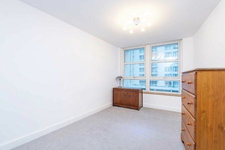 Manchester Road, Canary Wharf, E14 - Photo 3