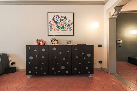 Window on the Cathedral - Photo 5