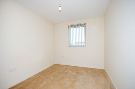 Two Bed, Unfurnished, First Floor Apartment with Allocated Parking Space in the Popular Residential Location of Stoneywood - Photo 5
