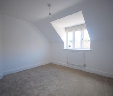 2 bedroom link detached house to rent - Photo 6